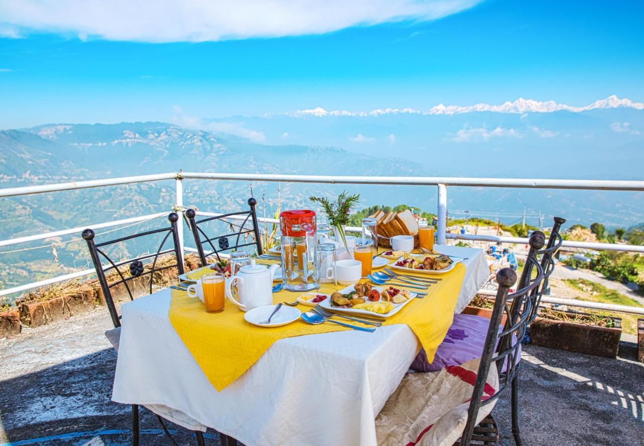 Sojourn Himalaya Resort Дхуликхел Экстерьер фото